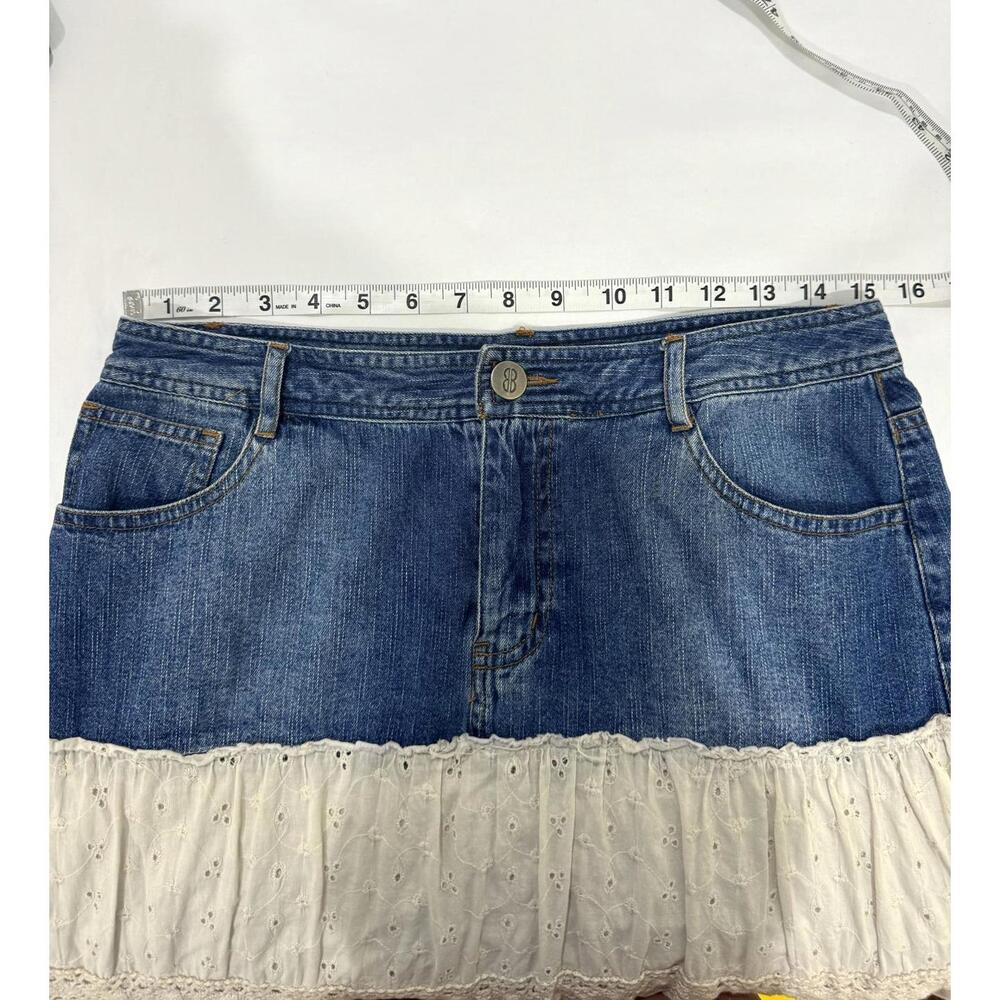 {SOLD} Vintage Bill Blass Denim Jean Boho Eyelet Embroidered Midi Skirt- Size 6 - Picture 7 of 9